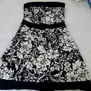 Super Cute Strapless Rose Cocktail Dress